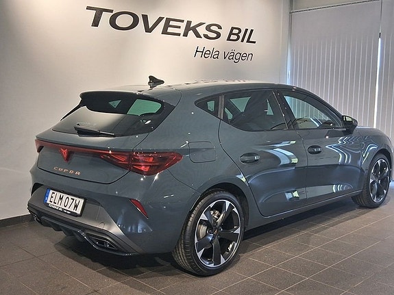Cupra Leon 4 of 5