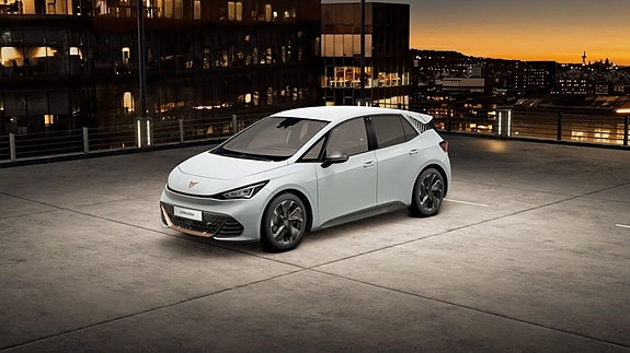 Cupra Born 2 of 5