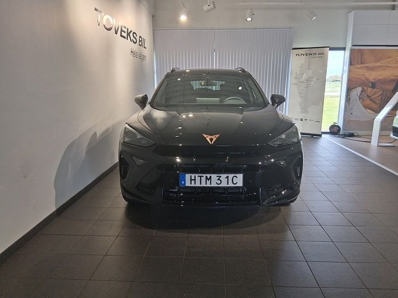 Cupra Formentor 2 of 5