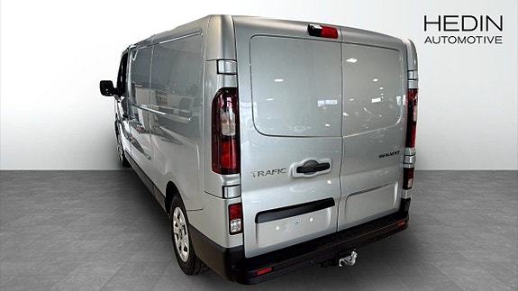 Renault Trafic 7 of 10