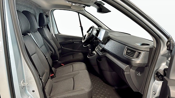 Renault Trafic 3 of 10