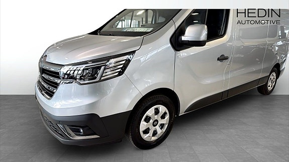 Renault Trafic 9 of 10