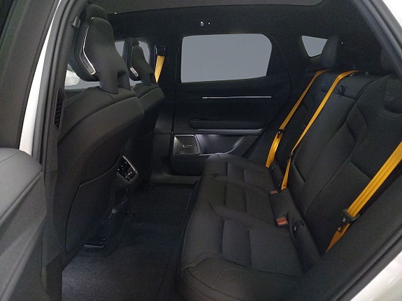 Polestar 3 7 of 13