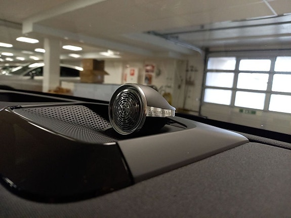 Polestar 3 9 of 13