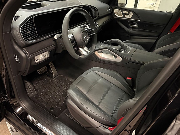 Mercedes-Benz GLE53 8 of 21