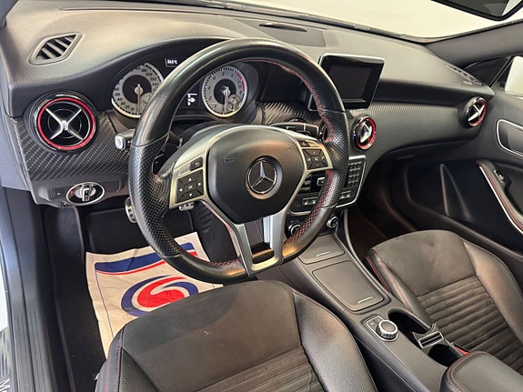 Mercedes-Benz A250 9 of 17