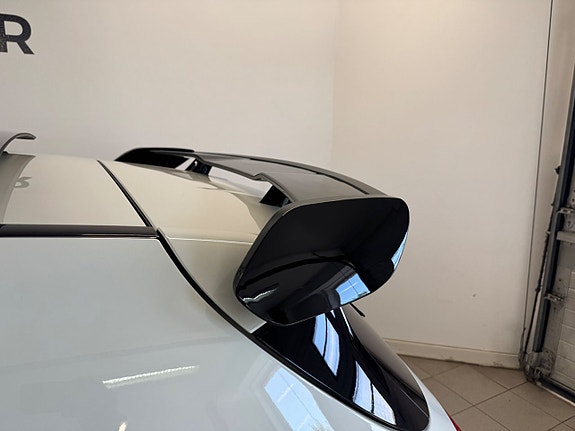 Mercedes-Benz A250 14 of 17