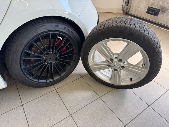 Mercedes-Benz A250 17 of 17