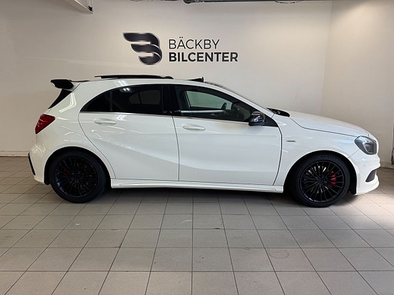 Mercedes-Benz A250 6 of 17
