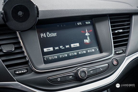 Opel Astra 8 of 12