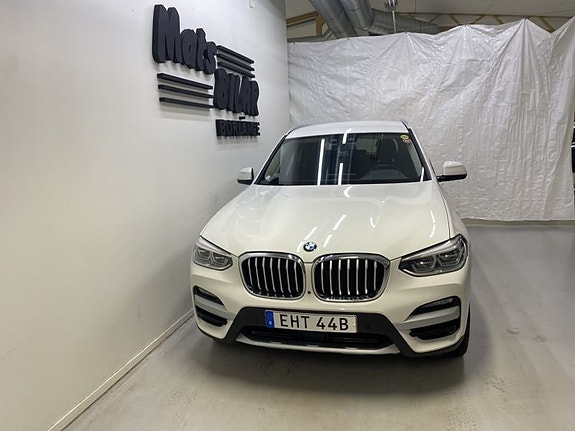 BMW X3 2 of 10