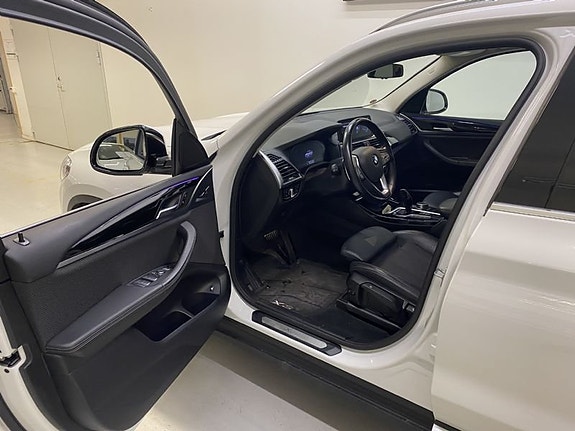 BMW X3 7 of 10