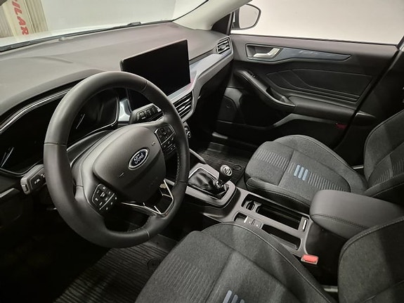 Ford Focus 7 of 10