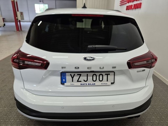 Ford Focus 5 of 5