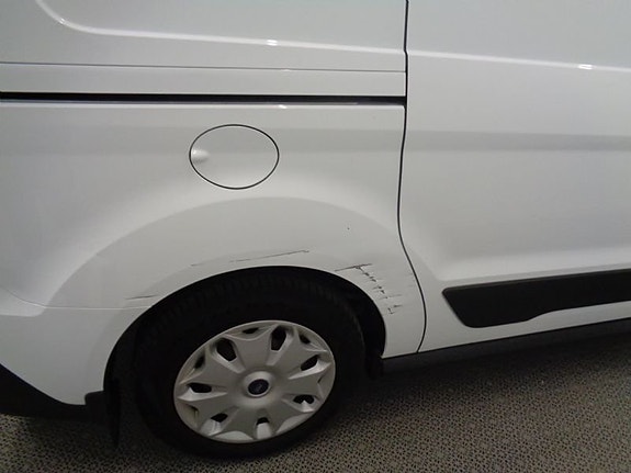 Ford Transit Connect 4 of 5