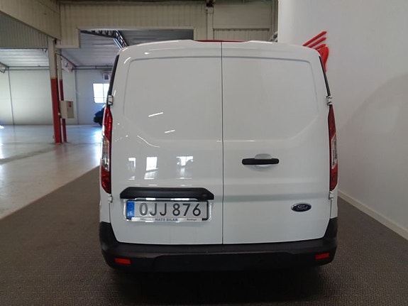 Ford Transit Connect 5 of 5