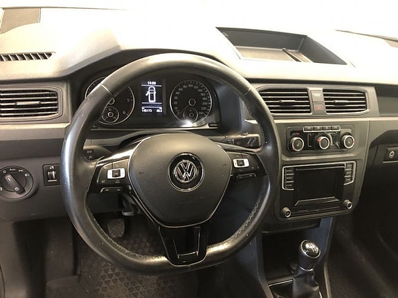 Volkswagen Caddy 6 of 8