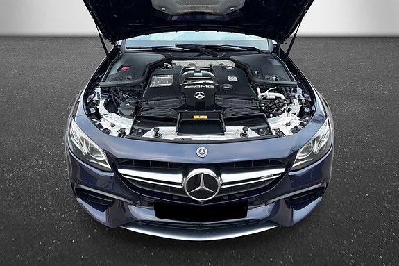 Mercedes-Benz E63 17 of 30