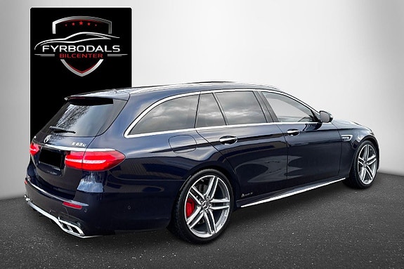 Mercedes-Benz E63 3 of 30
