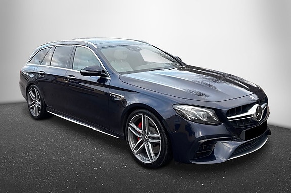 Mercedes-Benz E63 11 of 30