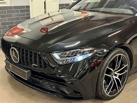 Mercedes-Benz CLS53 8 of 26