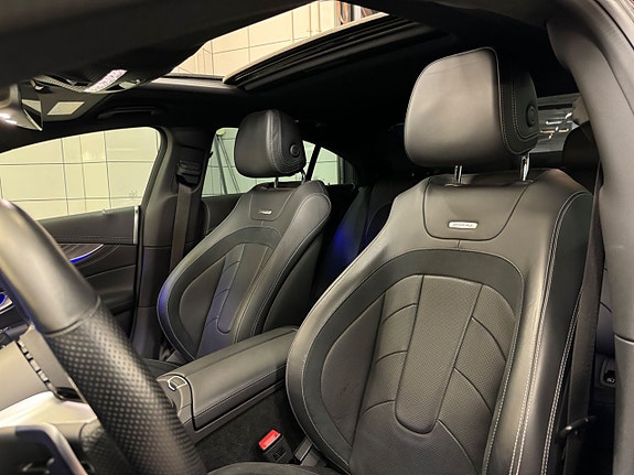 Mercedes-Benz CLS53 11 of 26