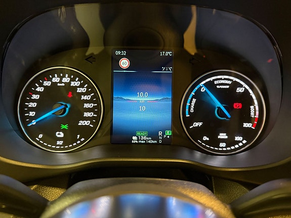 Mercedes-Benz eVito 112 13 of 14