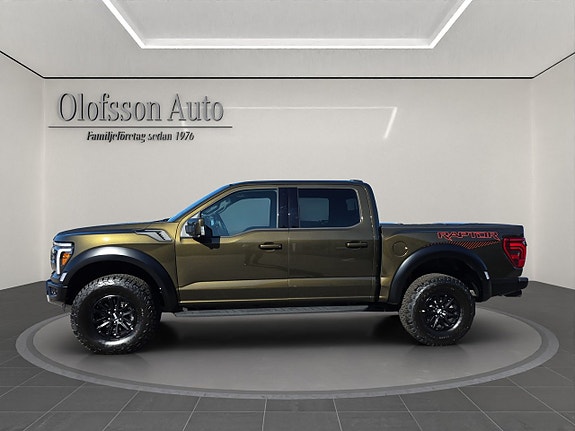 Ford F-150 3 of 5