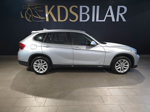 BMW X1 4 of 5