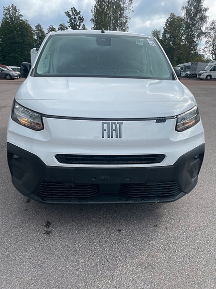 Fiat Doblo 9 of 13