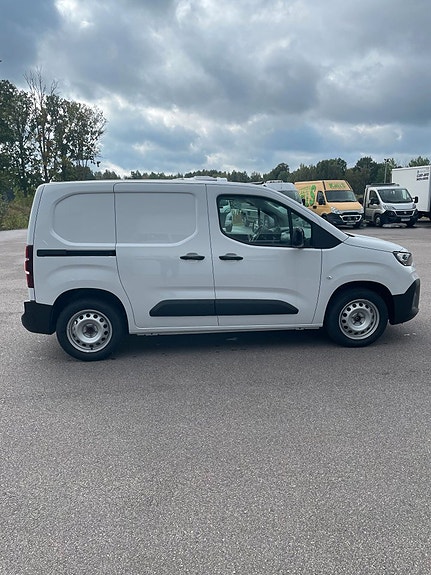 Fiat Doblo 7 of 13