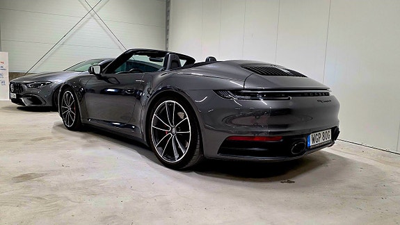 Porsche 911 3 of 5