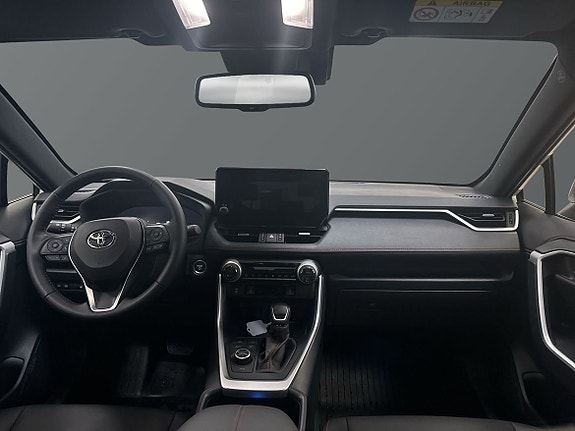 Toyota RAV4 10 of 22