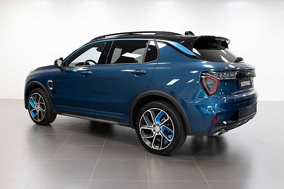 Lynk & Co 01 4 of 30