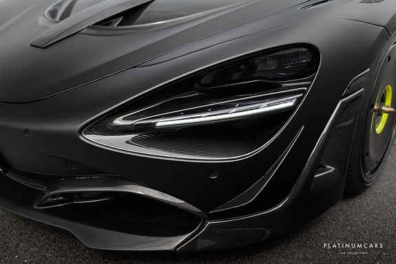 McLaren 720S 18 of 26