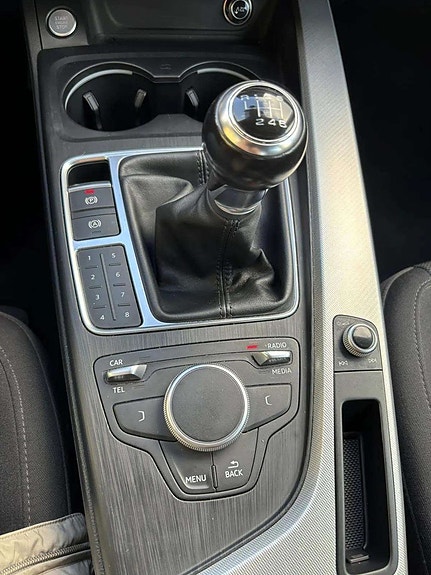 Audi A4 11 of 18