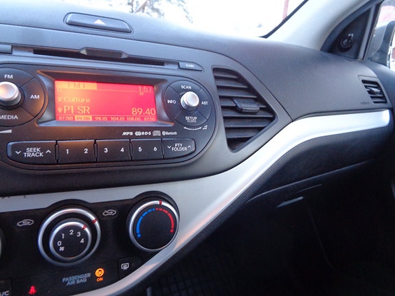 Kia Picanto 24 of 30