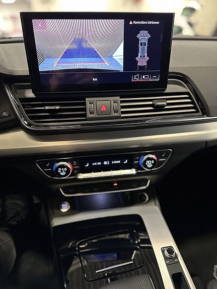Audi Q5 7 of 8