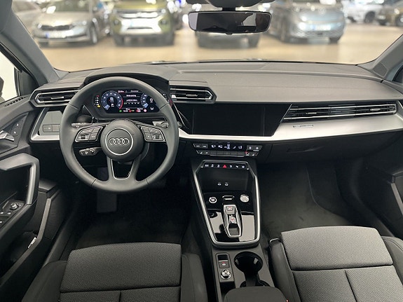 Audi A3 4 of 7