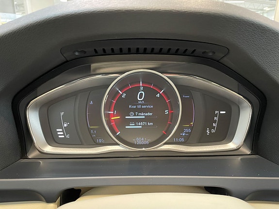 Volvo S60 17 of 24