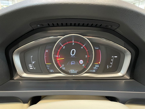 Volvo S60 18 of 24