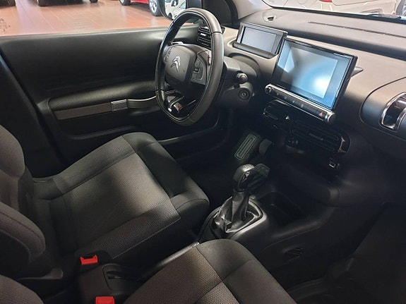 Citroen C4 Cactus 4 of 8