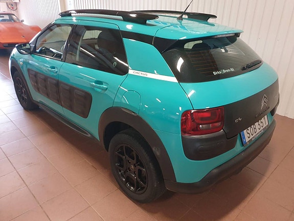 Citroen C4 Cactus 2 of 8