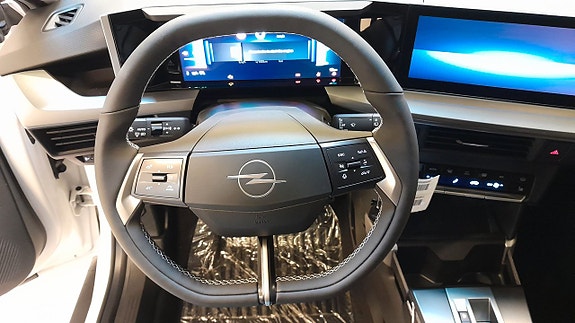 Opel Frontera 10 of 17