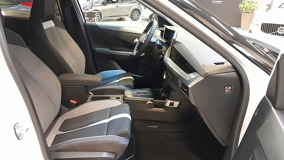 Opel Frontera 13 of 17