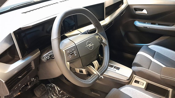 Opel Frontera 9 of 17