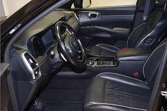 Kia Sorento 5 of 5