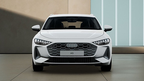 Audi A5 2 of 11