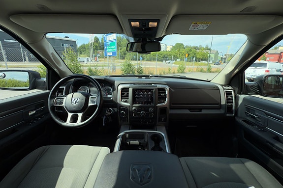 Dodge RAM 1500 13 of 20