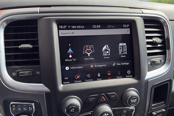 Dodge RAM 1500 15 of 20